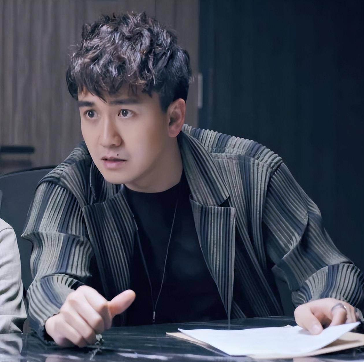 已是《天临五年》,那个让大学生胆寒的翟天临,如今抱得美人归