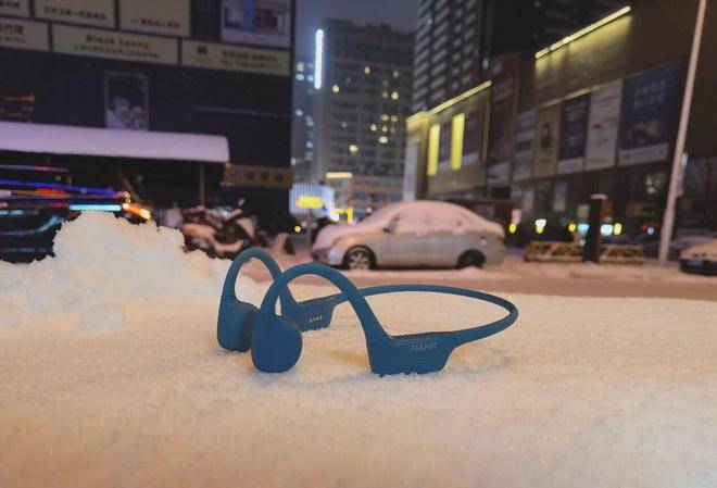 骨传导耳机怎么买到性价比高的？六大选购技巧教会你