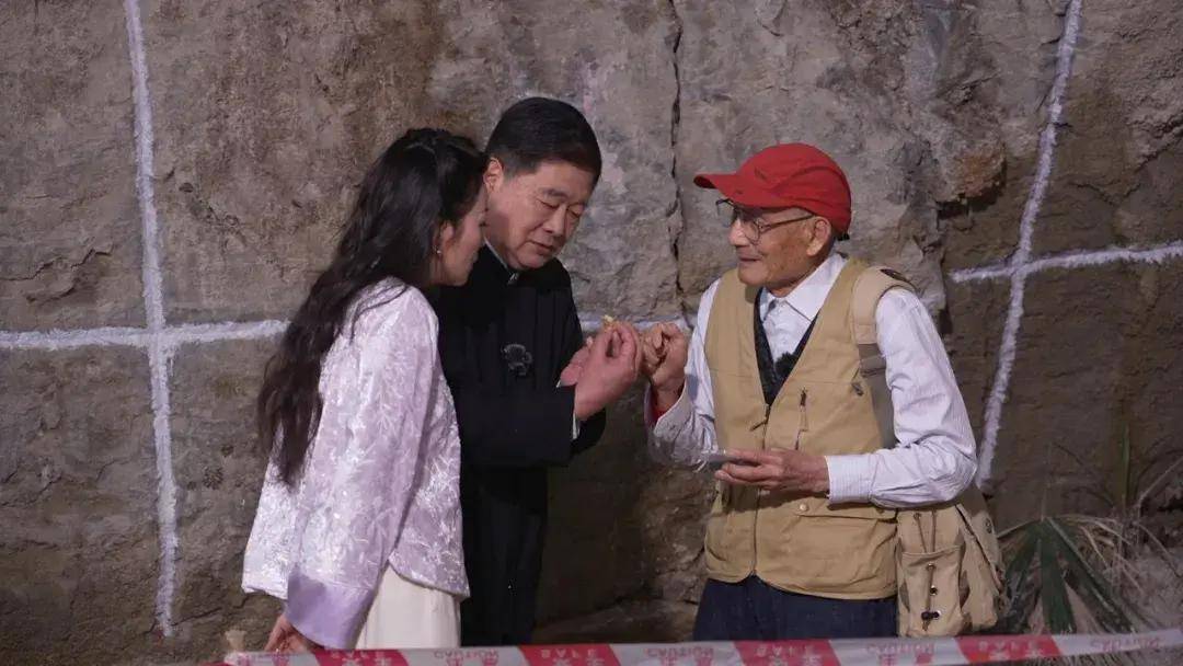 大型文化探访节目诗行长江巫山篇顺利杀青