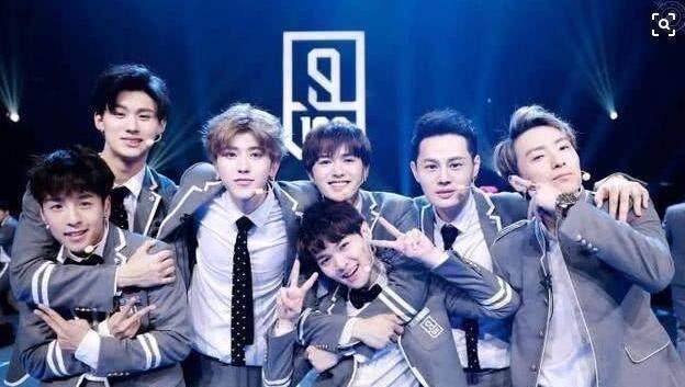 原创uniq组合差距大王一博最火李汶翰追光其余成员没任何水花