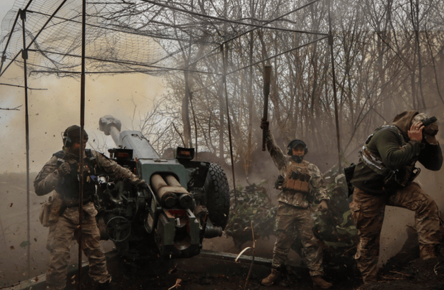 乌军弹尽粮绝,俄军攻入恰索夫亚尔城,乌阵地1天打几十发炮弹_俄罗斯