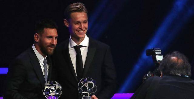 2亿_德容_巴尔韦德_中场