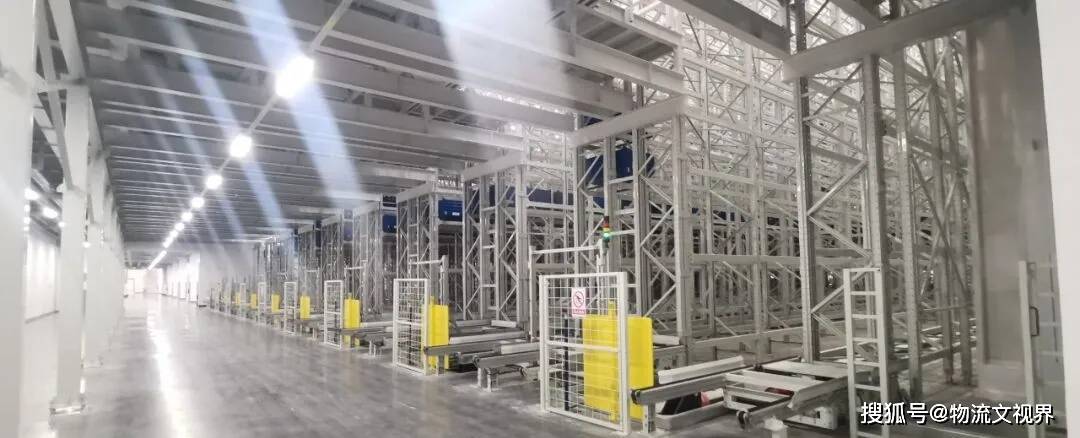 顺丰在湖北建设的鄂州花湖货运机场,是我国第一座货运机场,它的建成