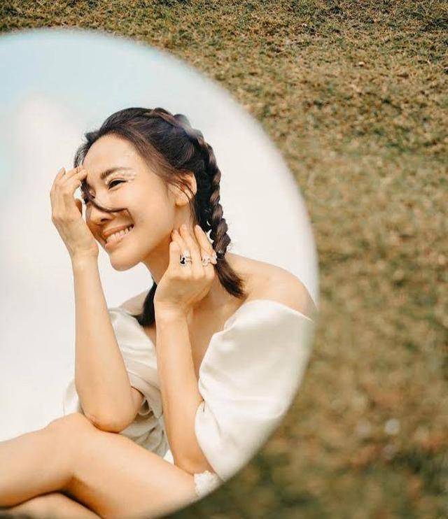 tvb最真的朋友圈"胡说八道会"_胡杏儿_李施_姚子羚