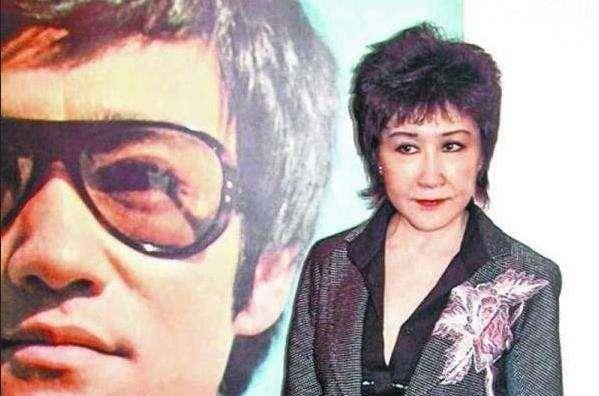 丁佩:与向华强结婚有泪水有欢乐,分手后依然是一家人