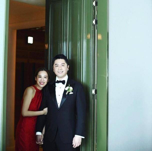 tvb小花岑杏贤与朱千雪,汤洛雯感情就很好,虽然事业并不算发展顺利