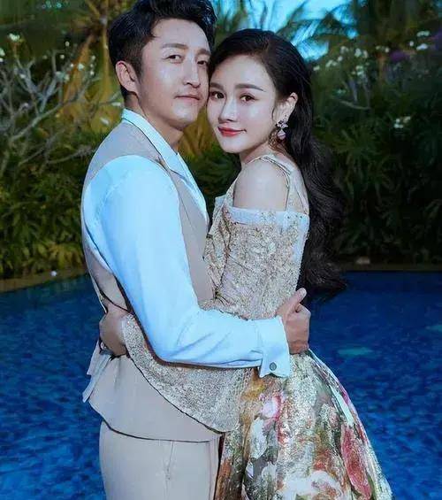 冉莹颖与邹市明:星光背后的温暖相伴,共谱幸福乐章