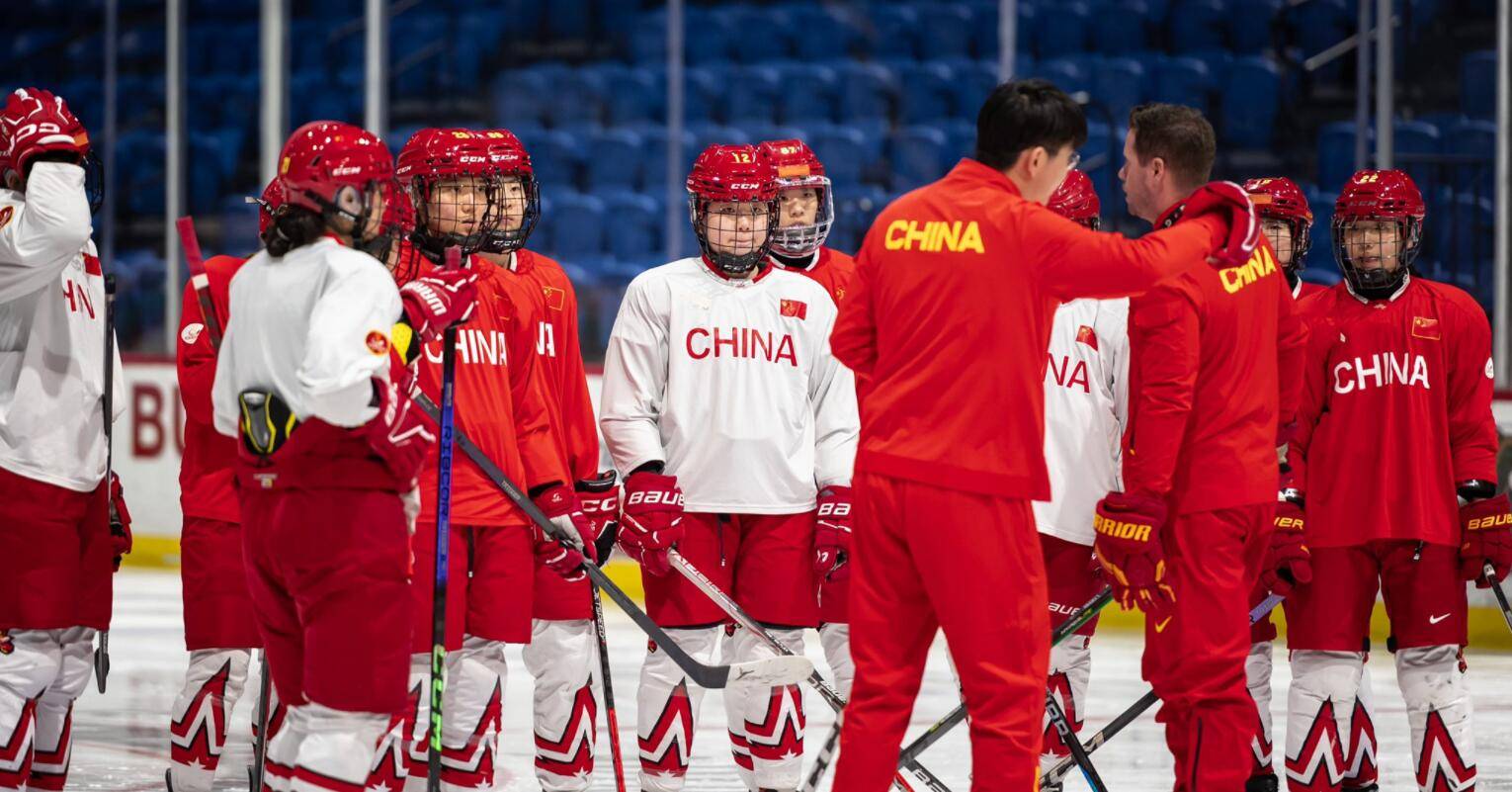 北京冬奥会中国冰球队图片