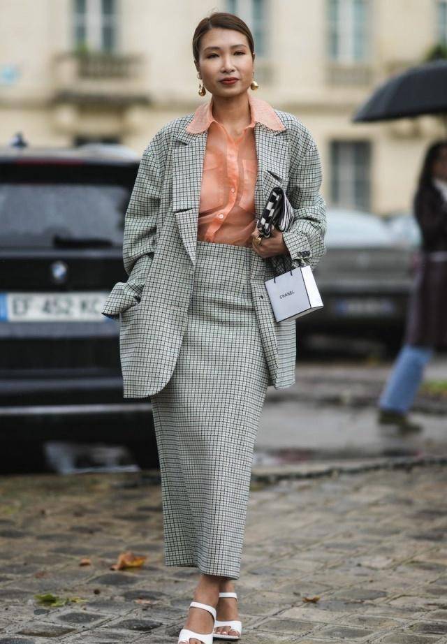 原创今年春夏流行果糖色杨幂的紫色果糖色甜美又高级赶快学起来