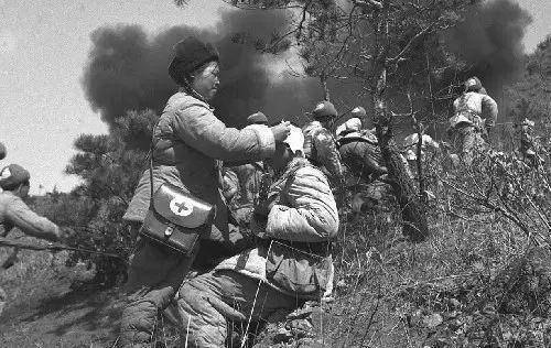 汉江南岸阻击战50军三万官兵挡住五万美军阵亡两万云南子弟兵