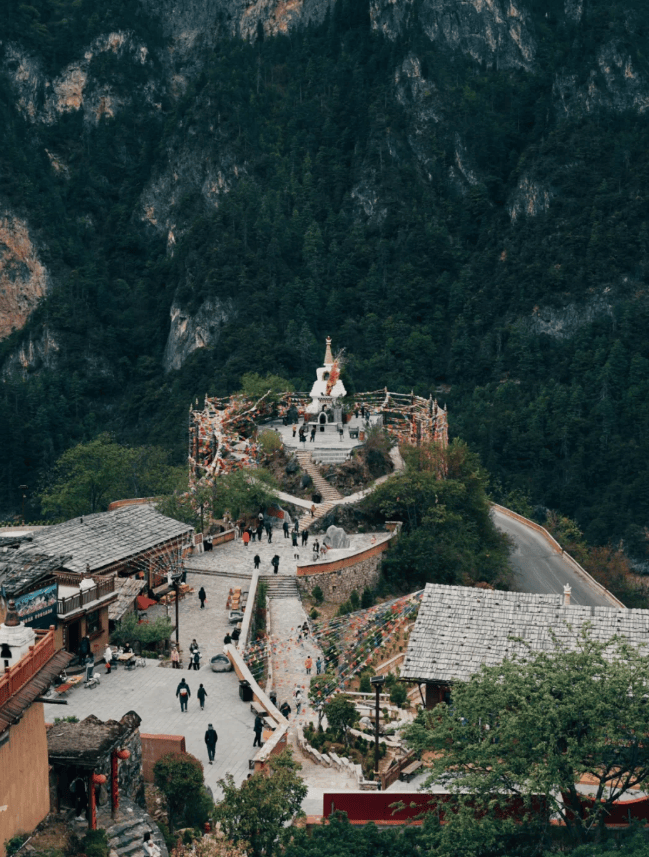 2人去云南香格里拉旅游5天,香格里拉旅游5天攻略及花费 码住收藏