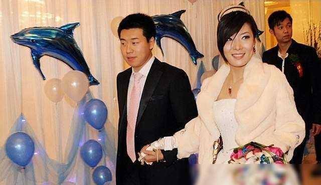 原创蹦床女神何雯娜与陈一冰情断八年终遇二婚制片人开启新篇章