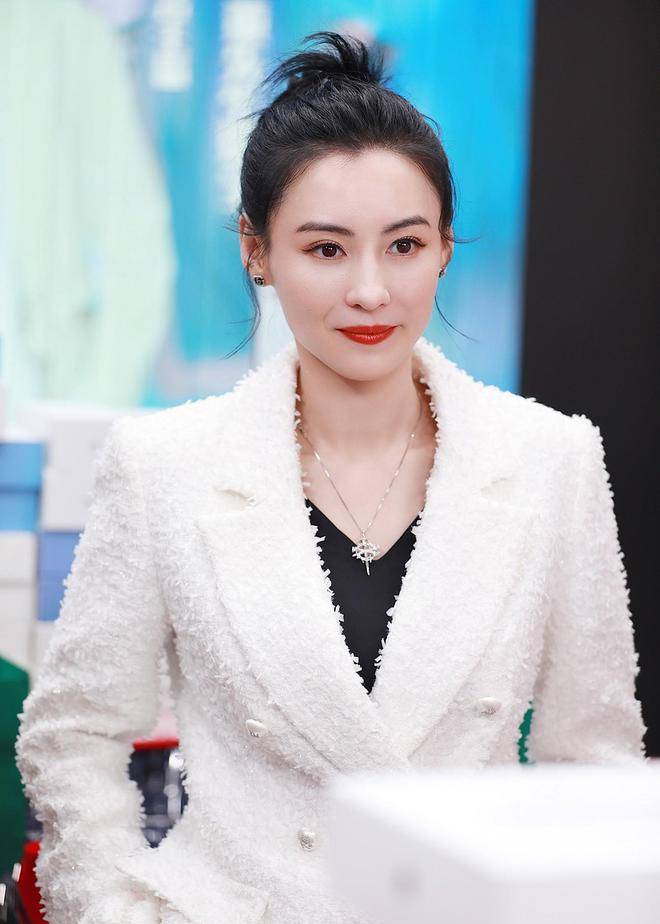 一照毁了多个家庭陈冠希艳照门15年后张柏芝含泪讲述实情