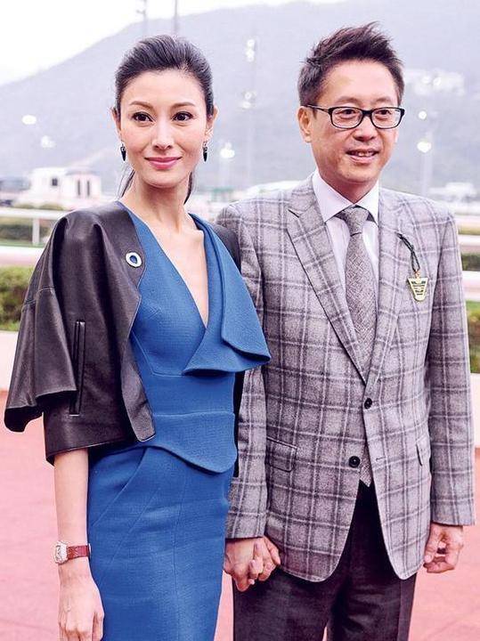 陈法蓉多年不婚和老父亲相依为命昔日港姐为何成为不婚族