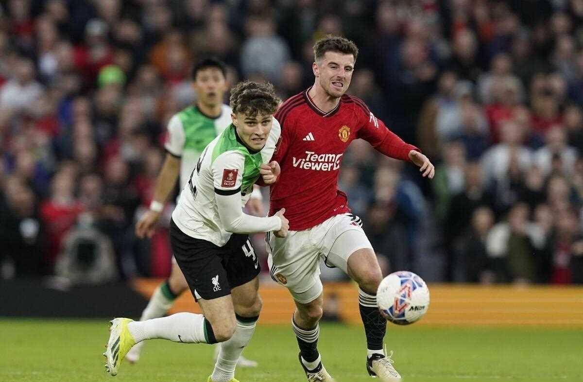 6000万先生13场1球未进,进球荒已1年多,真是曼联史上最_比赛_安德烈·