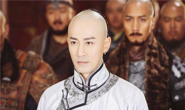 原创阿巴亥只是个女人为何皇太极等人非要逼死她不可