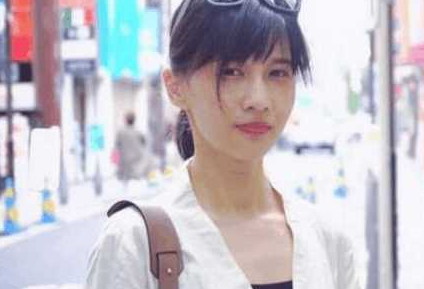 同样是网红,陈一发儿,冯提莫,papi酱的收入却有天