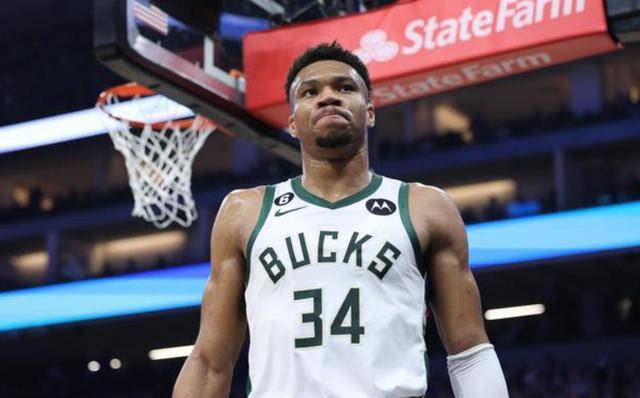 奇才逆袭雄鹿惨败字母哥孤军奋战