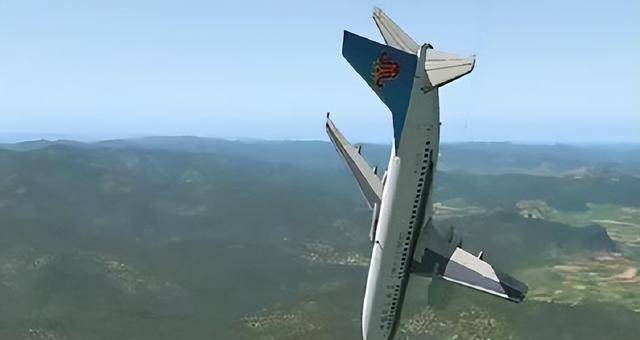 为什么川航3u8633事故中,机长刘传健能够获奖500万_乘客_飞机的_气流