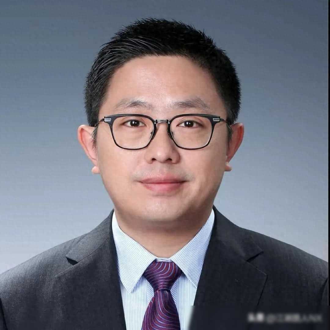 原创许家印的老同事刘永灼曾是恒大二把手年薪28亿服务23年