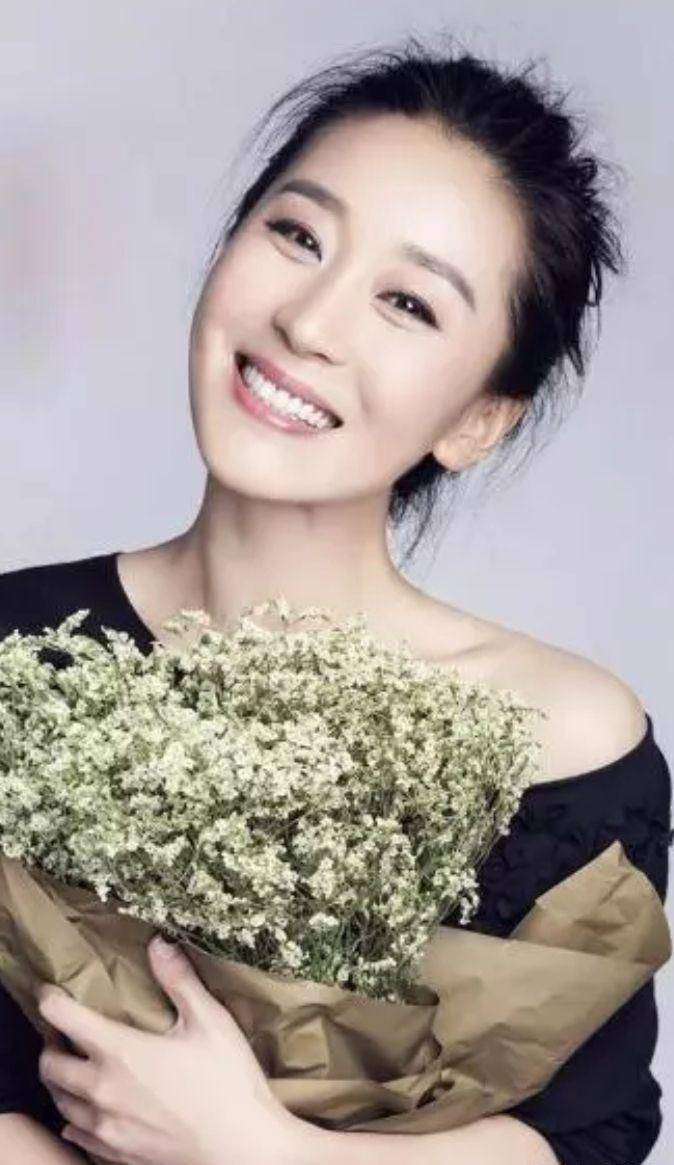 从饰演疯子到开飞机的富婆人生 ,苗圃让你知道,怎样掌握人生_樱桃