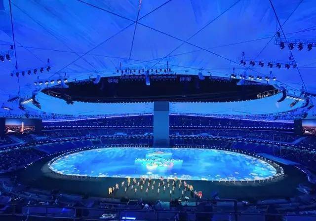 从搬运工到冬奥会开幕式总导演电影大师张艺谋那些事