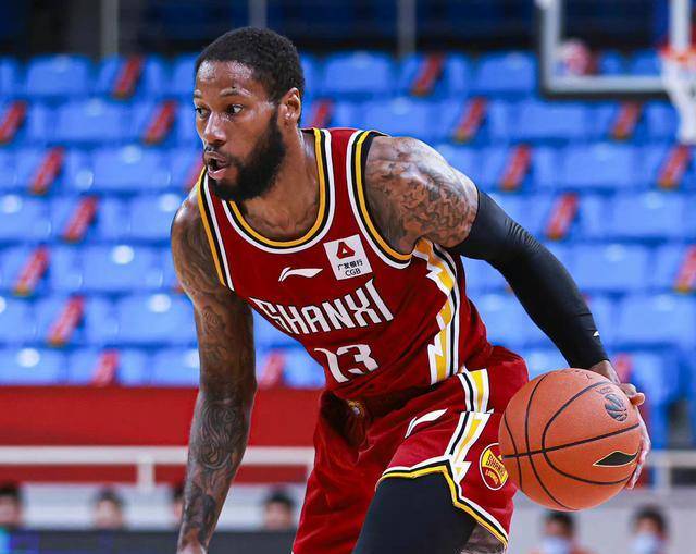 威姆斯药检风波引争议97分逆飙考验广东冠军路