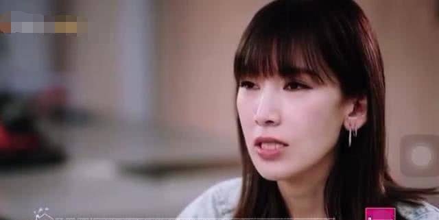 接受如此刻板的要求,甚至还有人隔空开骂,直呼林志颖妈妈不开明难伺候