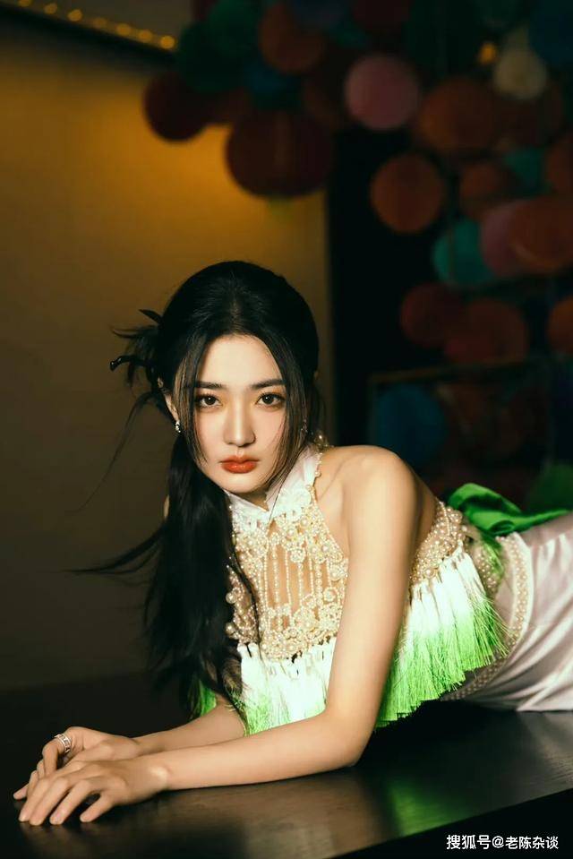 原创顶不住啊顶不住啊29岁徐璐这身材着实顶不住