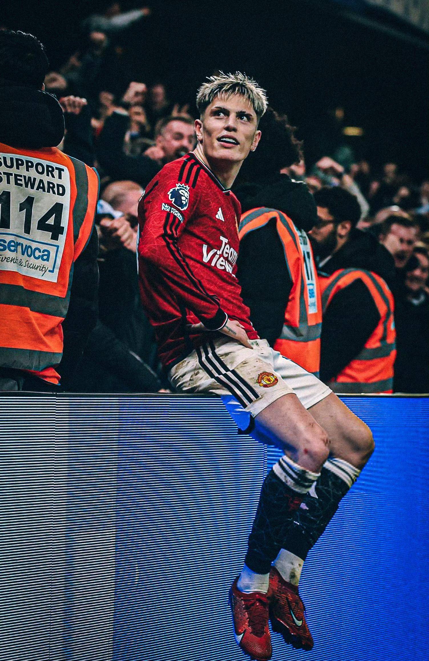 43帕尔默神兵天降终场3分钟2球帽子戏法切尔西绝杀曼联