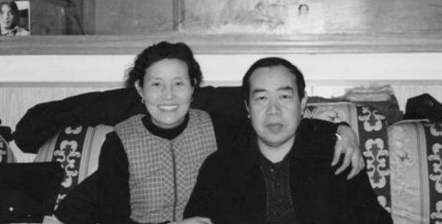 原创贾平凹前妻有多严格贾平凹当面夸别的女演员后果直接离婚