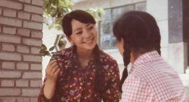 原创回顾宋丹丹邀众星聚会周杰喝酒满脸通红郑恺紧拥苏芒不避嫌