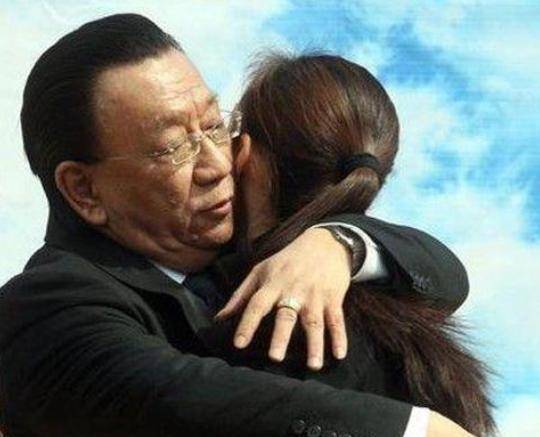 原创袁茵与侯耀文离婚后转身嫁给师侄戴志诚她幸福了吗