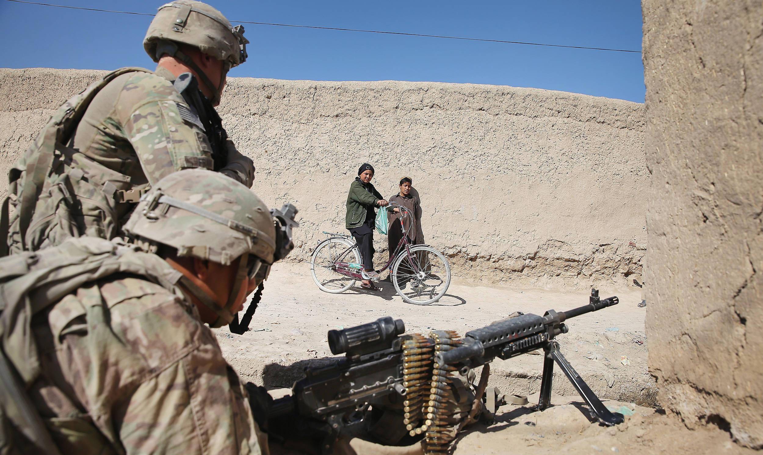 一个月的时间塔利班和阿富汗基本都凉了.