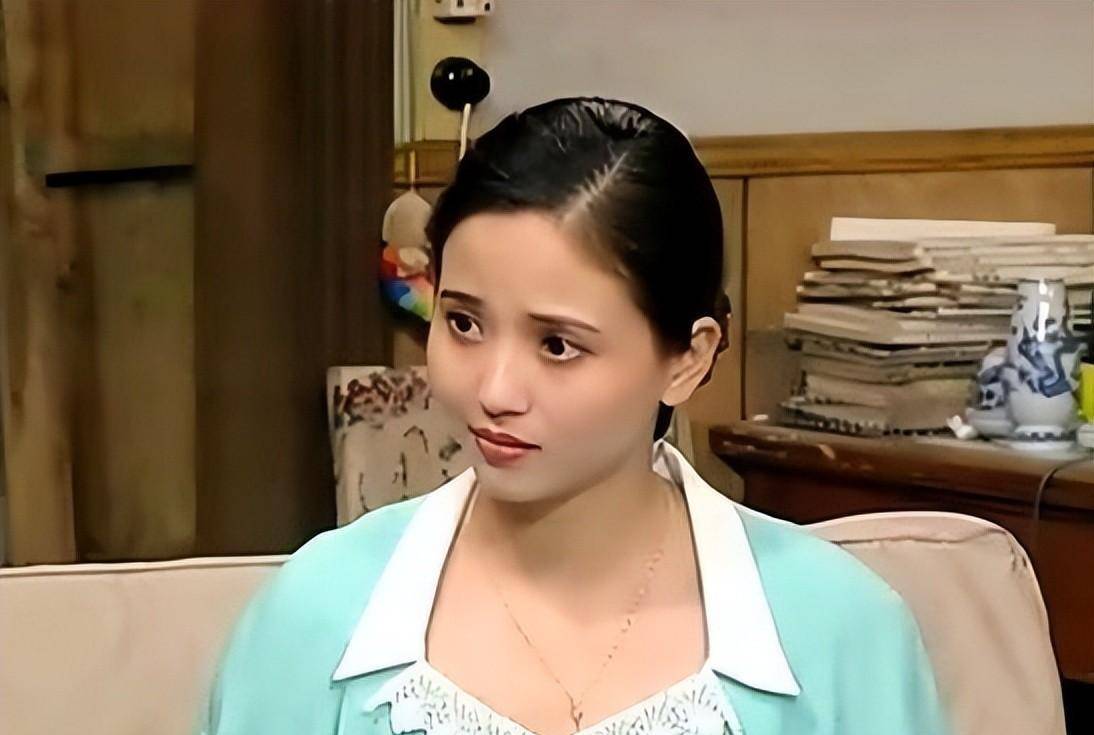 原创演小白菜一夜成名曾经江南第一美女遭守寡后被骂长得太丑