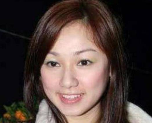 洪金宝混血小女儿现仍单身,看到照片后,网友:这谁敢娶_洪煦榆_婚姻