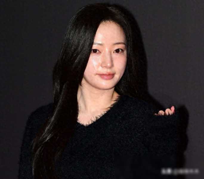 原创宋昰昀校园霸凌引关注曾打伤同学与黄轩曾是恋人