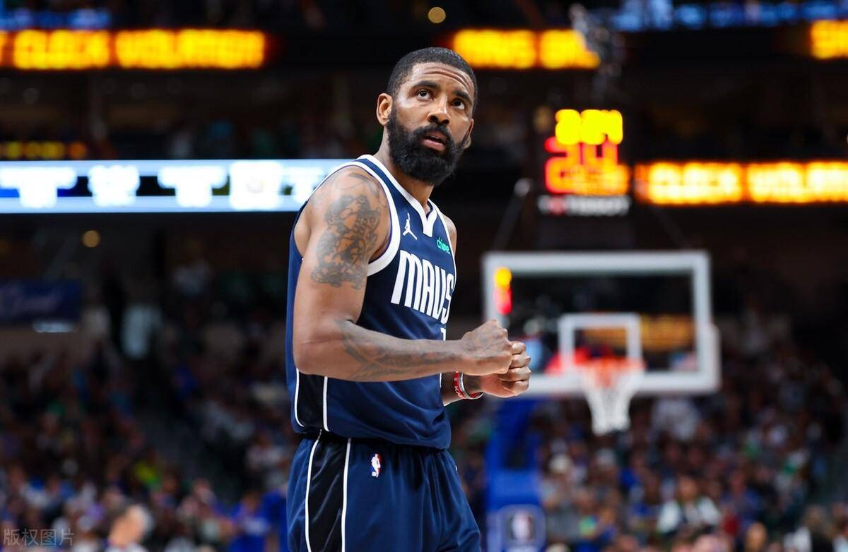 准绝杀 库里空砍28分 独行侠险胜勇士终结对手6连胜_命中_三分球_欧文