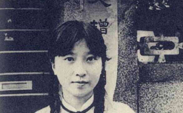 15岁醉酒后怀孕,接着成为上海滩一著名悍妇_爱珍_吴四宝_日本