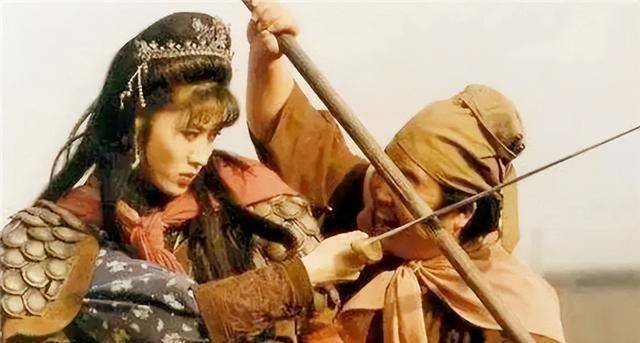 原创梁山上的第一女将曾打败林冲王英生的儿子成年后大败金兀术