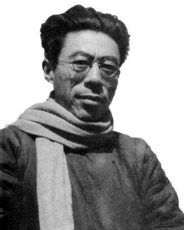 交白卷,国文作文只写28字,阅卷老师看后:破格录取_臧克家_闻一多_考试