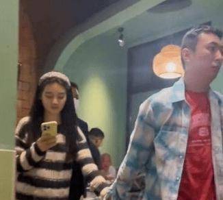 王思聪_邵晴_网友