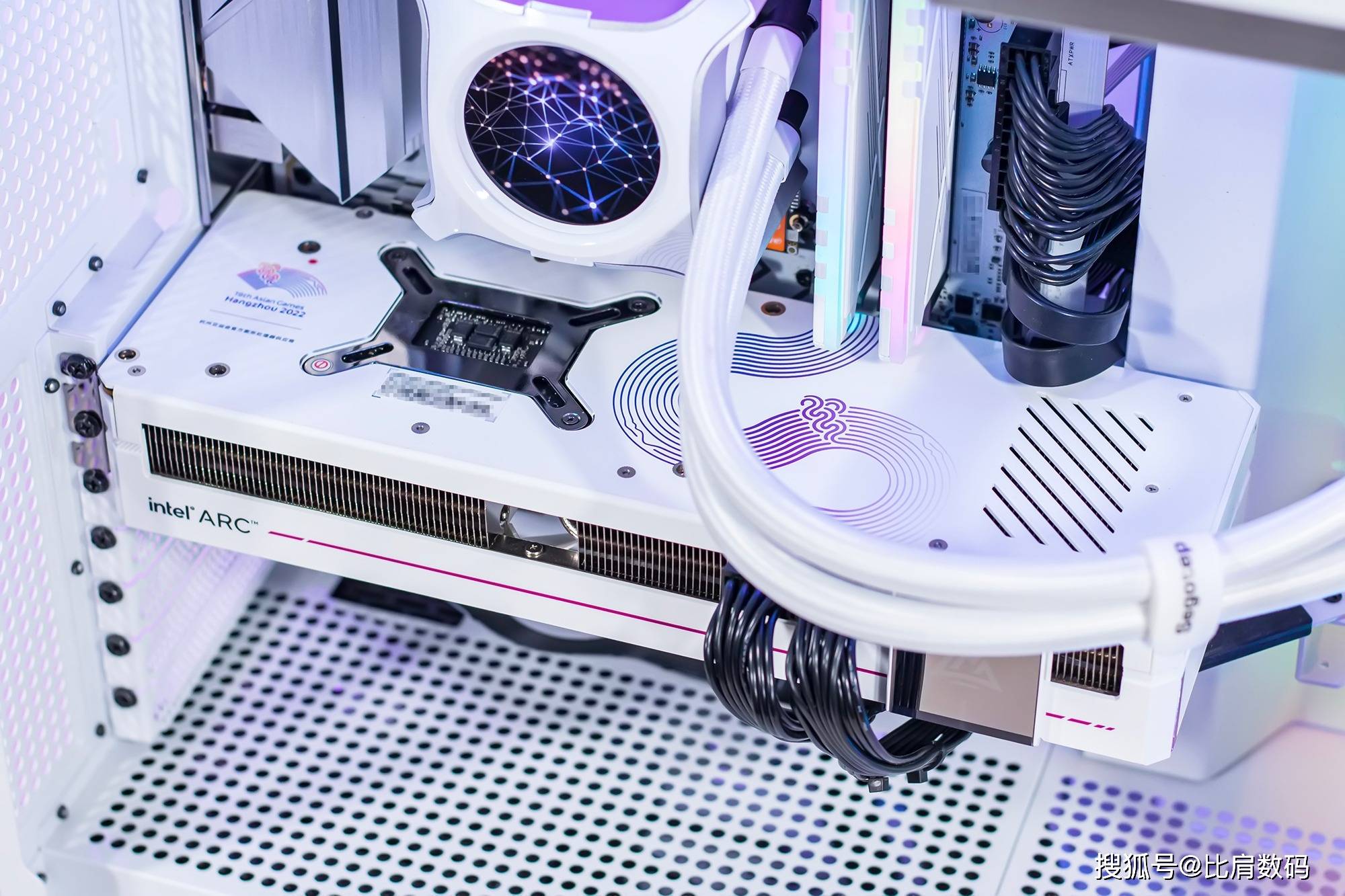 七彩虹战斧冰霜b760md4主板评测1211相供电充分释放i7性能