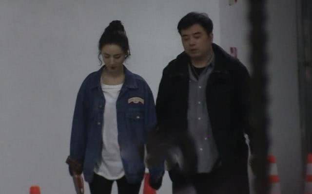 原创薇娅下播后获老公开600万豪车接送千万级豪宅也随之曝光