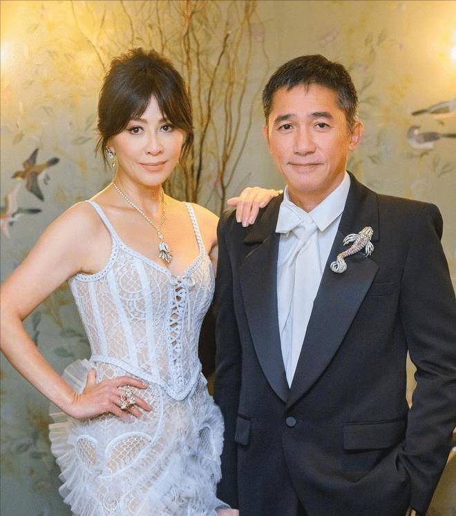 网友所说的也不无道理,梁朝伟和刘嘉玲吸金无数,年轻时觉得丁克生活很