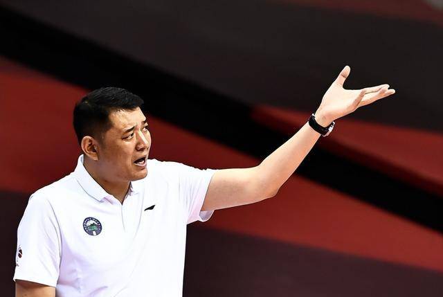 原创山东男篮大换血六人确定离队外援一个不留巩晓彬有望回归