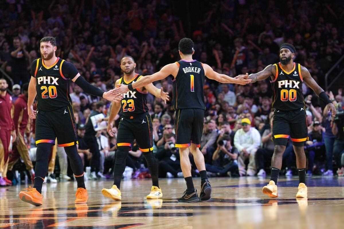 原创常规赛剩6场太阳队排名及剩余赛程分析季后赛x因素揭秘