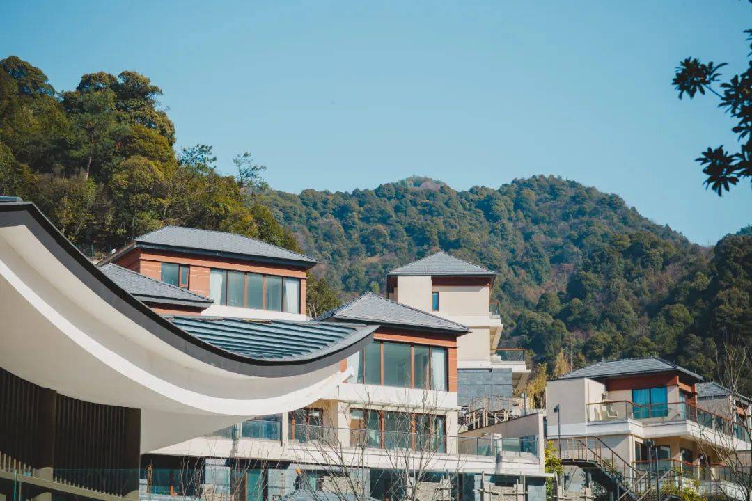 安吉悠隐南山售楼处电话售楼处地址安吉悠隐南山24小时电话详情