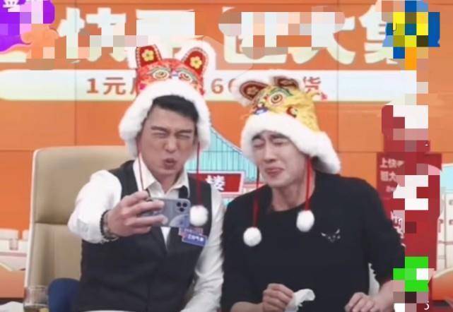 原创林更新又爆怼人名句管好你自己人间清醒林更新2022年对联好实用