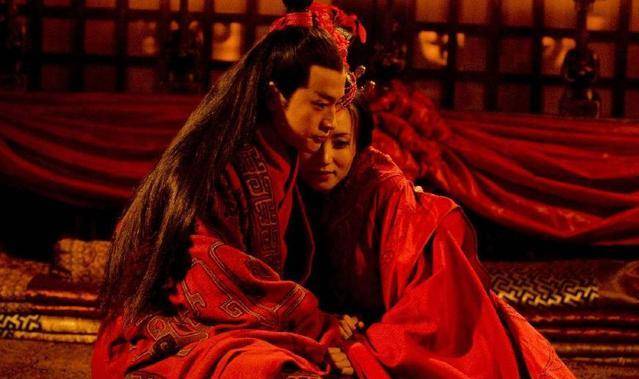 她是三国顶级美女,却成为男人的玩物,最终死因成谜_董卓_貂蝉_吕布